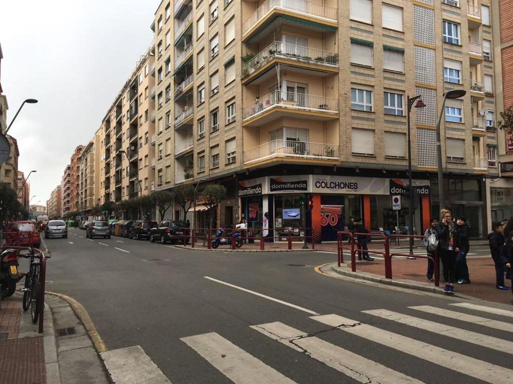 Apartment Muy Centrico Y Diseno Moderno 7' Laurel Vivienda De Uso Turistico Logroño Dış mekan fotoğraf